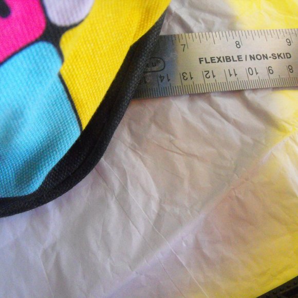 Harajuku Lovers Bucketbag Crossbody Drawstring - Picture 4 of 6